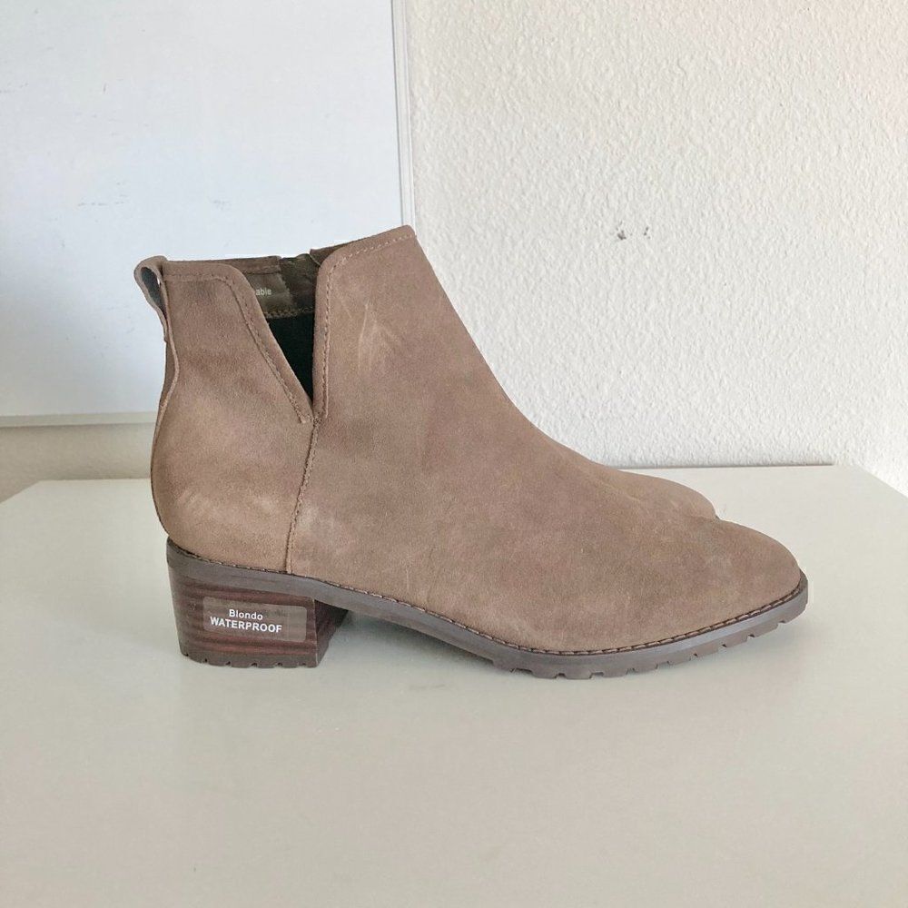 Blondo Women's Sawyer Waterproof boots Brown size 8.5M NWOT